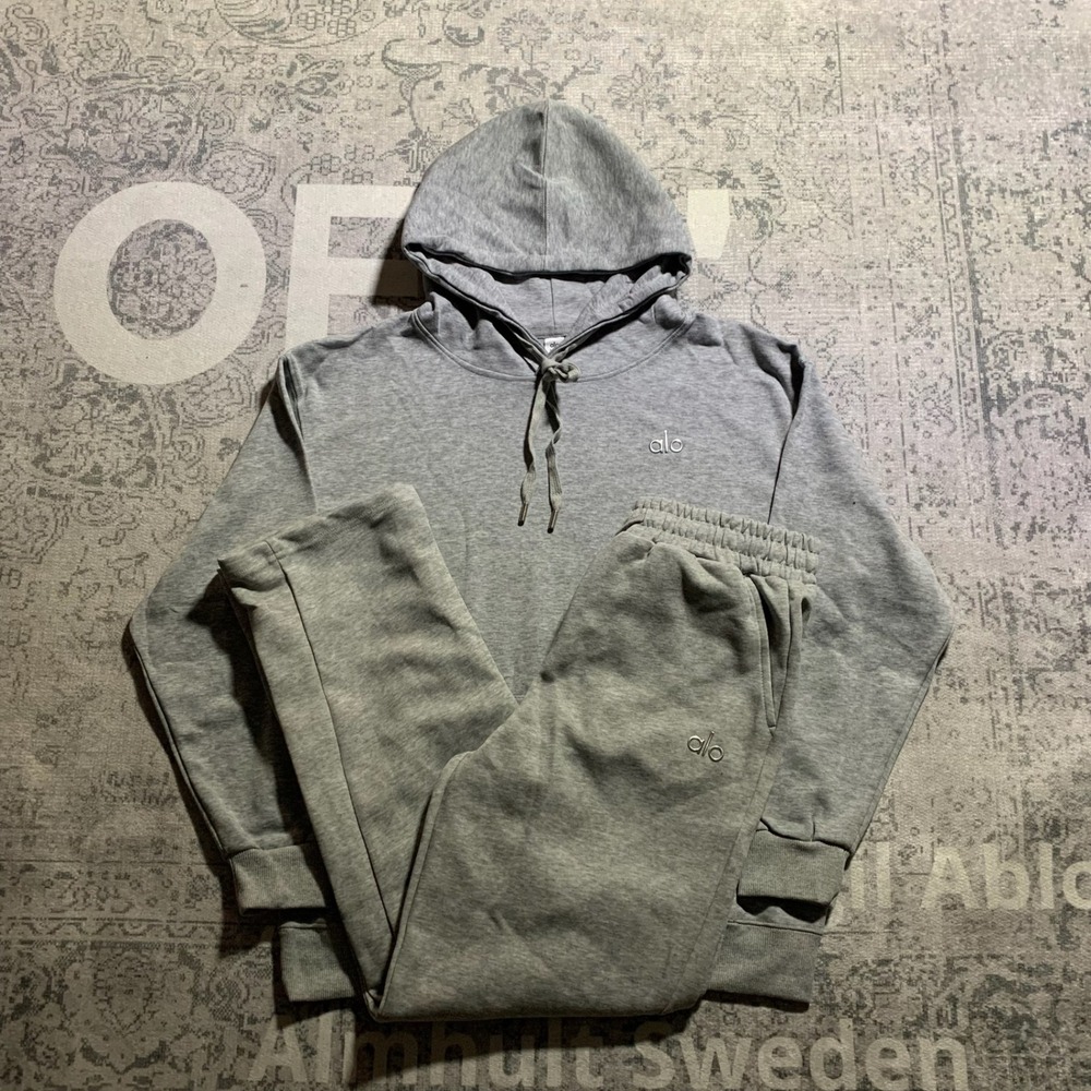 Alo Yoga Grey Hoodie and Open Leg Sweatpants Set Medium Lounge Sweatsuit